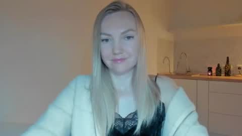 Snapshot of rock__baby chatting on 07-10-26, 10:23 rock__baby online show from 07-10-26, 10:23