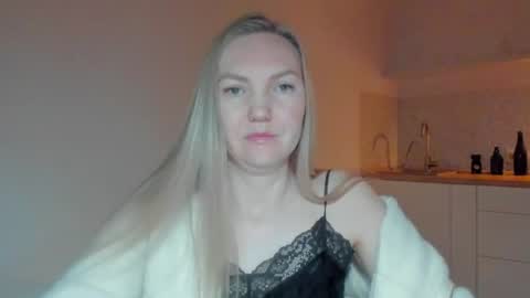 Snapshot of rock__baby chatting on 07-26-26, 10:16 rock__baby online show from 07-26-26, 10:16