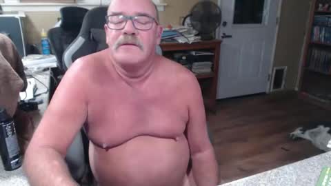 Snapshot of rockdude2100 chatting on 03-12-26, 04:29 Rockdude online show from 03-12-26, 04:29