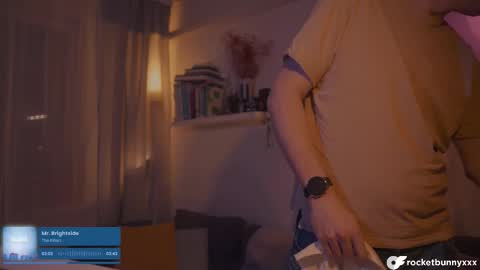 Rocket Bunny online show from 02-17-26, 03:25