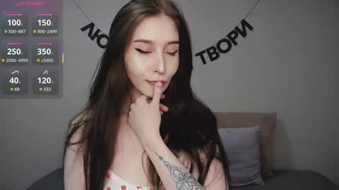 rocketsgirl online show from 02-14-25, 08:10