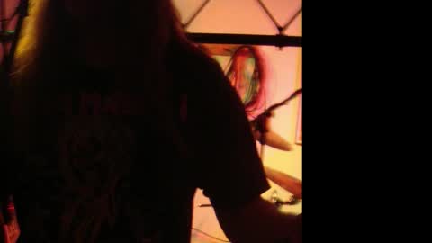 Snapshot of rockgod2112 chatting on 01-07-26, 01:41 rockgod2112 online show from 01-07-26, 01:41