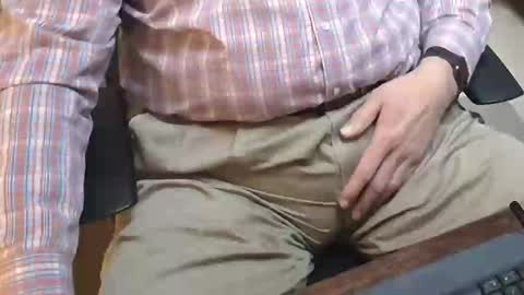 Snapshot of rockhardff chatting on 02-19-25, 09:14 rockhardff online show from 02-19-25, 09:14