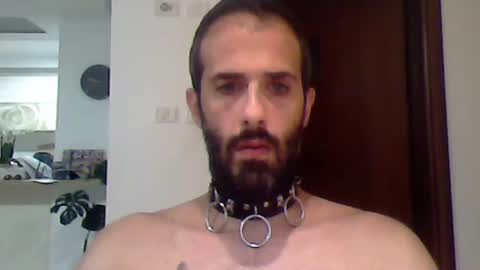 Snapshot of rockistman1 chatting on 06-04-26, 06:36 rockistman1 online show from 06-04-26, 06:36
