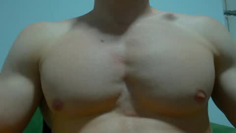 Snapshot of rocky_muscle chatting on 04-28-26, 02:27 rocky muscle online show from 04-28-26, 02:27