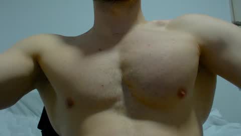 Snapshot of rocky_muscle chatting on 06-21-26, 11:40 rocky muscle online show from 06-21-26, 11:40