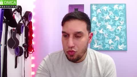 Snapshot of rodthiago chatting on 11-16-25, 07:30 Thiago independent model online show from 11-16-25, 07:30