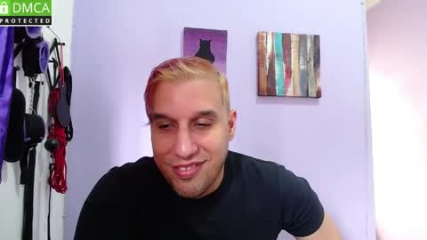 Thiago independent model online show from 05-11-26, 05:43