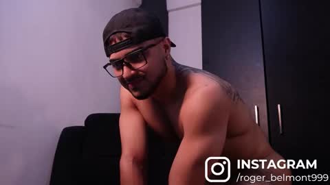 Snapshot of roger_belmont chatting on 02-20-26, 07:03 Roger Belmont online show from 02-20-26, 07:03