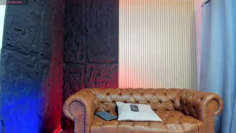 Rogger online show from 10-30-25, 01:29