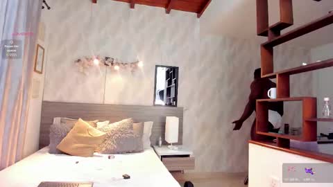 Rogger online show from 12-22-25, 04:42