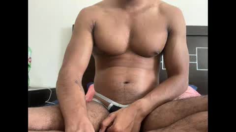 rohitsen594 online show from 12-04-25, 05:39