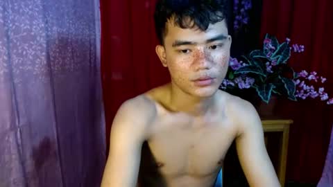 Snapshot of roianboyyy chatting on 07-12-26, 03:08 roianboyyy online show from 07-12-26, 03:08