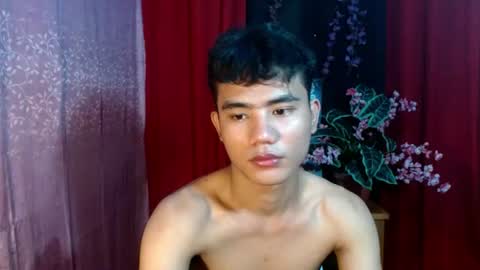 Snapshot of roianboyyy chatting on 08-05-26, 09:12 roianboyyy online show from 08-05-26, 09:12