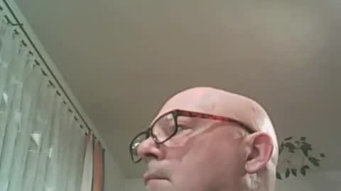 Snapshot of rola56430 chatting on 12-03-24, 04:25 rola56430 online show from 12-03-24, 04:25