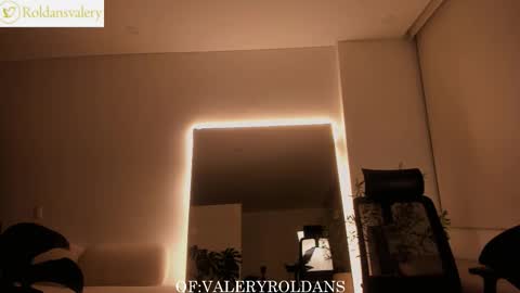 Valery Roldans online show from 12-03-25, 03:14