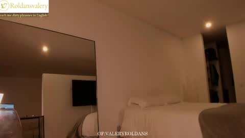 Snapshot of roldansvalery chatting on 04-26-26, 04:54 Valery Roldans online show from 04-26-26, 04:54