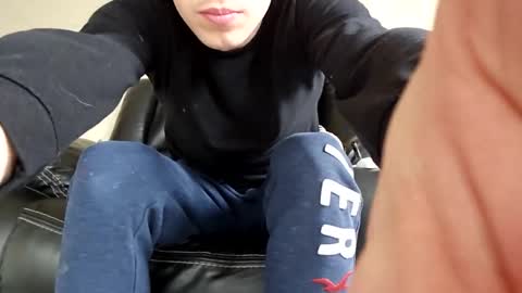 Snapshot of rolper27 chatting on 03-04-25, 05:24 Rolper27 online show from 03-04-25, 05:24