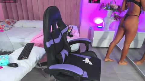 Snapshot of rolyloren chatting on 12-01-24, 06:08 Marcela online show from 12-01-24, 06:08