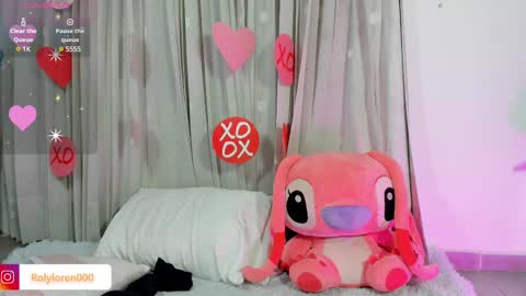 Snapshot of rolyloren chatting on 02-25-25, 08:51 Marcela online show from 02-25-25, 08:51