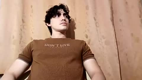 Roma online show from 03-25-26, 03:07