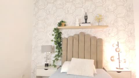 Snapshot of roma_love_ chatting on 02-20-25, 11:20 online show from 02-20-25, 11:20