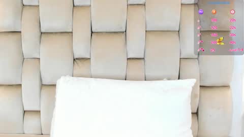   online show from 10-22-25, 12:05