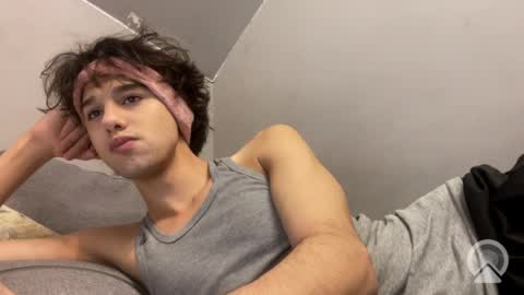roma_shyguy_ online show from 05-17-26, 01:36