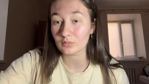 Snapshot of romanakinkelaar chatting on 06-01-26, 03:47 Nicole online show from 06-01-26, 03:47