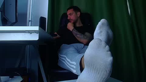 romaniamaster1 online show from 04-11-26, 06:18