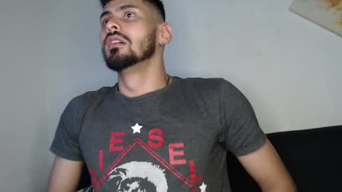 Snapshot of romanphoenix chatting on 01-23-25, 04:19 Roman online show from 01-23-25, 04:19