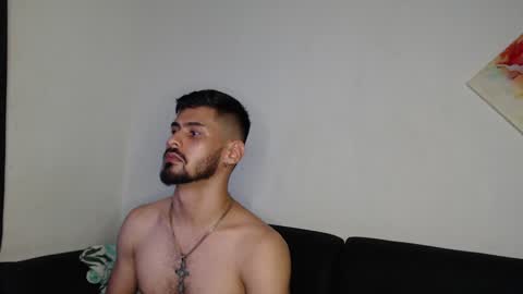 Snapshot of romanphoenix chatting on 01-23-25, 10:43 Roman online show from 01-23-25, 10:43