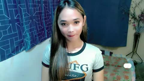 Snapshot of romanticslutxxx chatting on 06-10-26, 11:31 empress online show from 06-10-26, 11:31