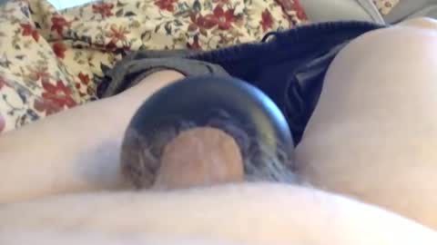 Snapshot of romantiko9 chatting on 01-26-25, 04:41 romantiko9 online show from 01-26-25, 04:41