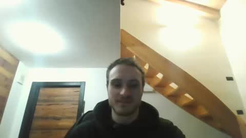 Snapshot of romanz123 chatting on 02-20-25, 10:37 romanz123 online show from 02-20-25, 10:37