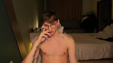 Snapshot of romeo_mercy chatting on 01-14-25, 05:56 Romeo online show from 01-14-25, 05:56