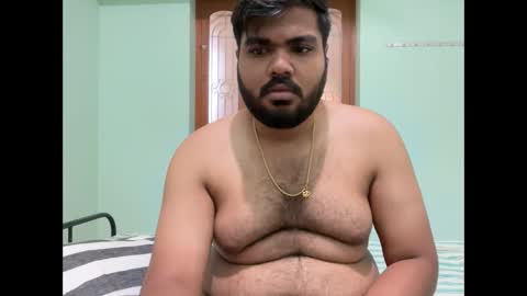 Snapshot of romeo_sam25 chatting on 10-18-25, 02:58 Romeo Sam online show from 10-18-25, 02:58