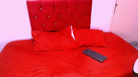 Romeo online show from 11-20-25, 07:02