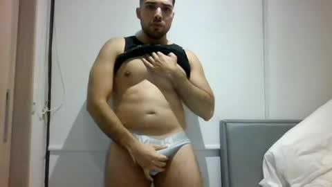 Snapshot of romeosummerx chatting on 05-12-26, 11:46 Romeo online show from 05-12-26, 11:46