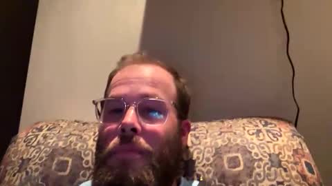 Snapshot of ronald2774 chatting on 05-11-26, 03:45 ronald2774 online show from 05-11-26, 03:45
