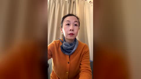 Snapshot of rongrong0329 chatting on 05-03-26, 07:25 sui sui online show from 05-03-26, 07:25