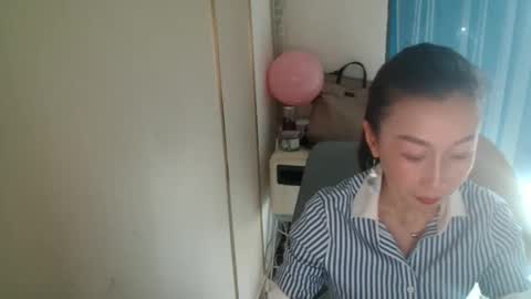 Snapshot of rongrong0329 chatting on 06-10-26, 06:56 sui sui online show from 06-10-26, 06:56
