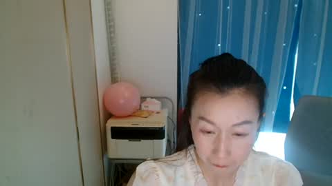 Snapshot of rongrong0329 chatting on 07-07-26, 07:23 sui sui online show from 07-07-26, 07:23