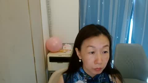 Snapshot of rongrong0329 chatting on 07-08-26, 12:04 sui sui online show from 07-08-26, 12:04