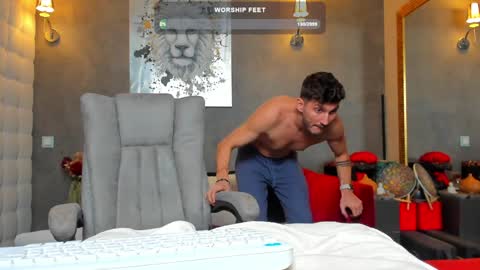 onlyfans-   online show from 01-25-25, 07:28