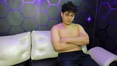 Snapshot of room_kitty chatting on 02-09-25, 11:04  MIA AND PAUL online show from 02-09-25, 11:04