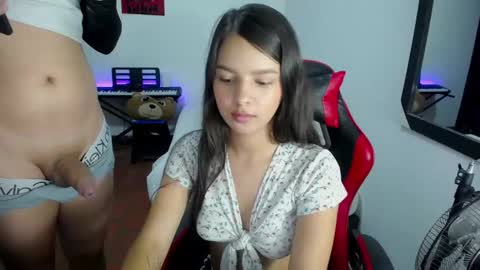 Snapshot of room_kitty chatting on 10-31-25, 03:24  MIA AND PAUL online show from 10-31-25, 03:24