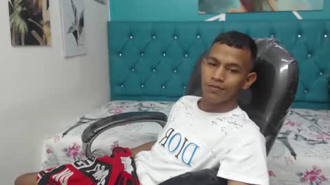 RORY CASTRO online show from 10-07-25, 10:51