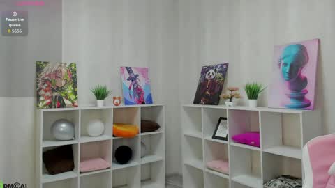 Viola online show from 03-30-26, 09:54