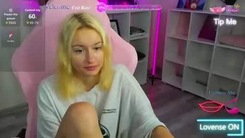 Viola online show from 07-25-26, 01:25
